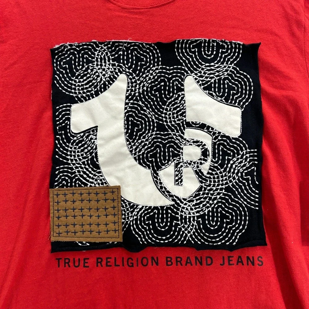 New True‎ Religion Tee Men's Large Red Sashiko  Crewneck Graphic